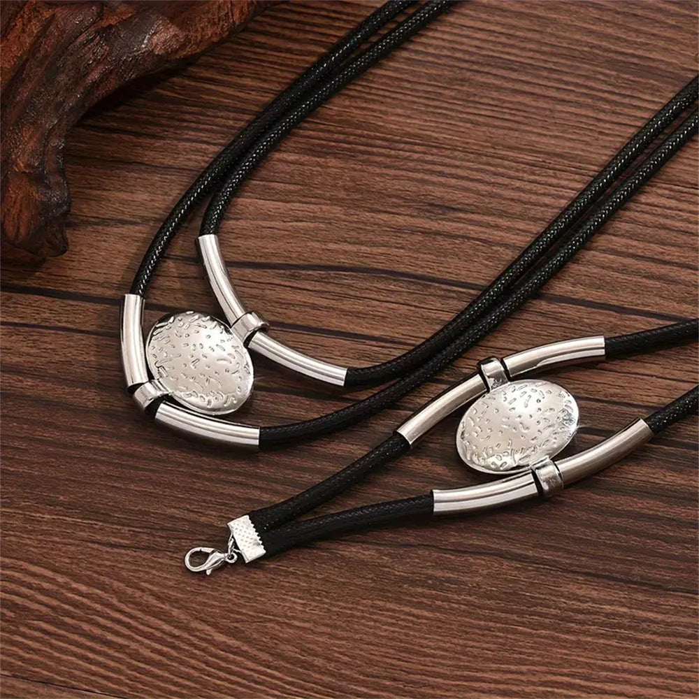 Womens Retro-Style Silver Oval Pendant Necklace And Bracelet Set