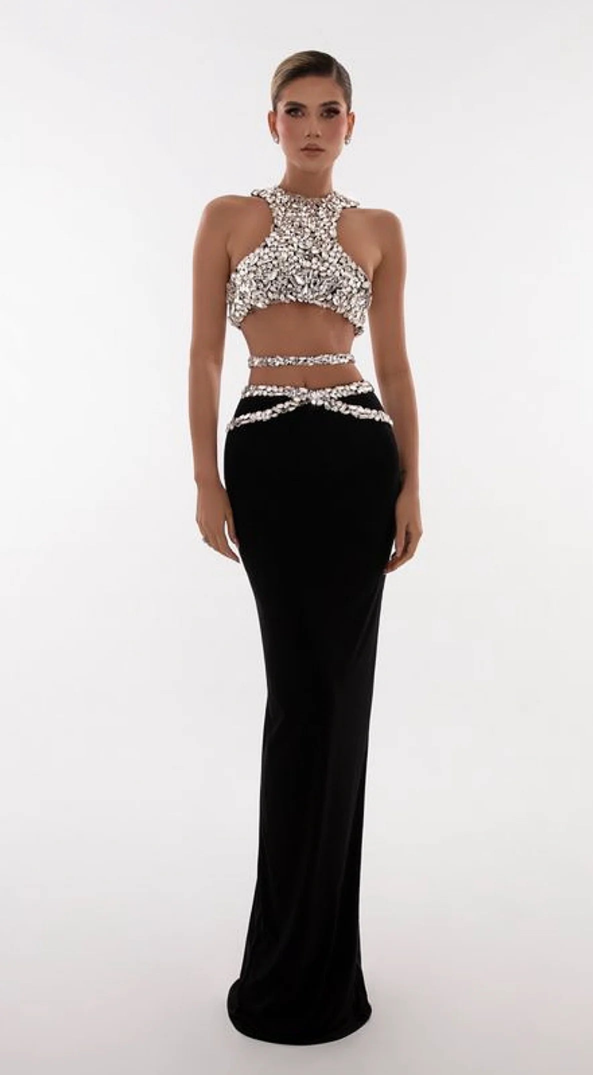 S4e70ee1621324174b405db3db65e9b8ey