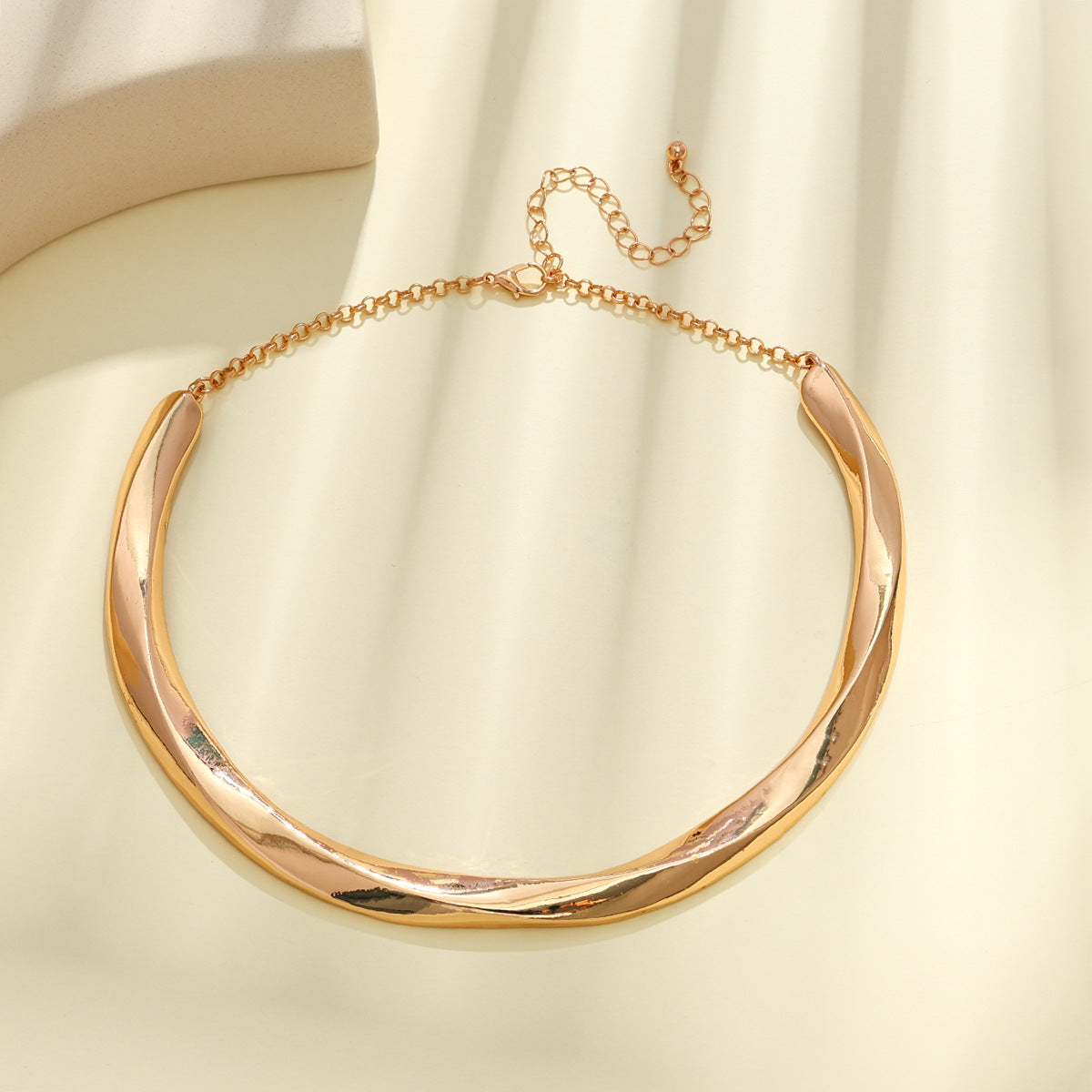 Women's Statement Necklace Geometric Wave Design Pearl Earrings And Bracelet