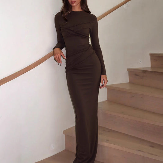 Robe élégante à manches longues