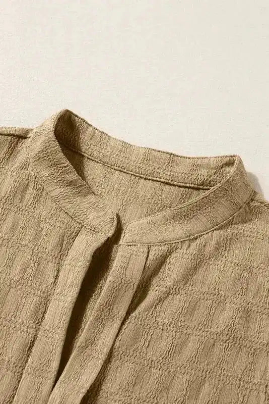 Débardeur à col fendu texturé en treillis